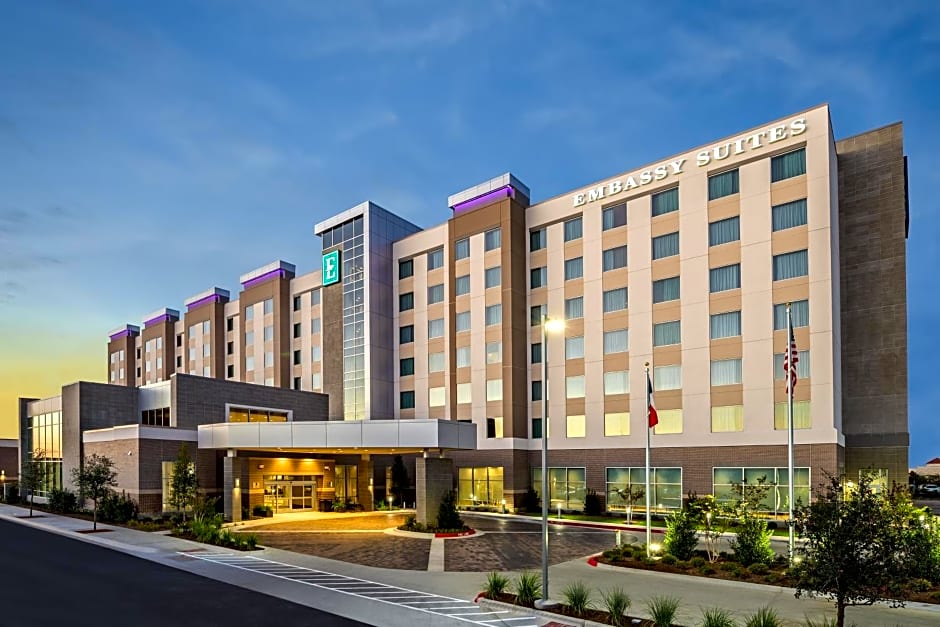 embassy suites college station